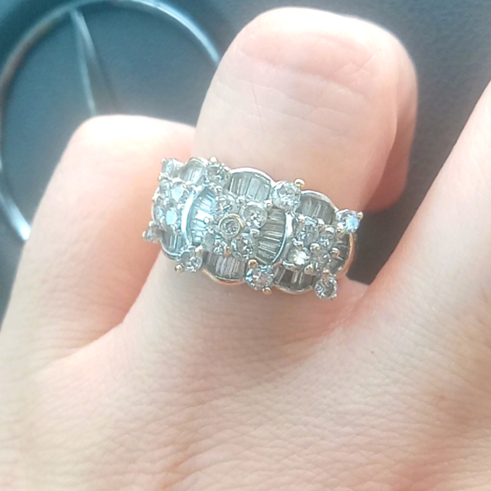 18kt diamond gold ring (750) sz 6.5 - Picture 3 of 6